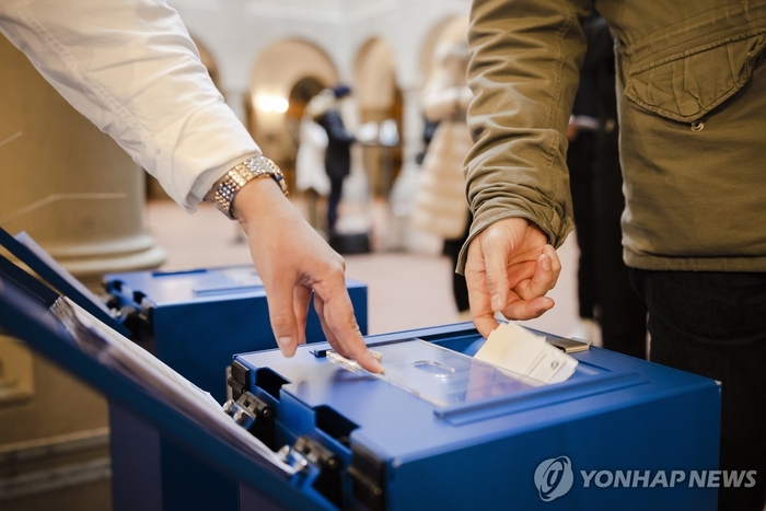스위스 국민투표.jpg